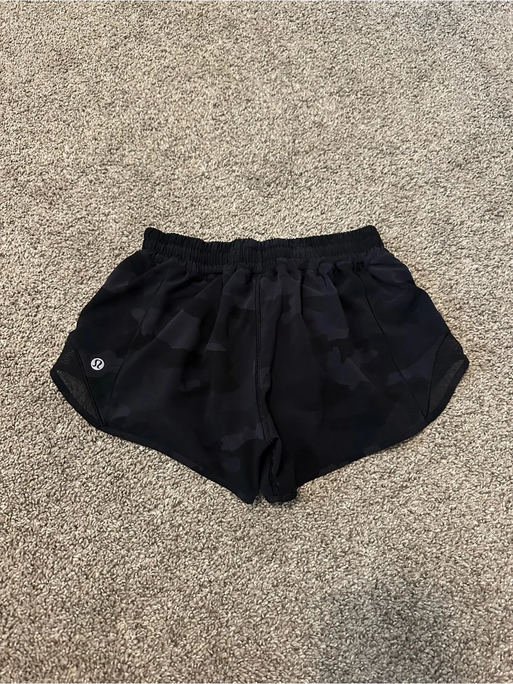 Lululemon Hotty Hot Short